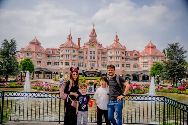Czy Disneyland Paris naprawdę warto odwiedzić? Opinie i porady Czy Disneyland Paris naprawdę warto odwiedzić? Opinie i porady