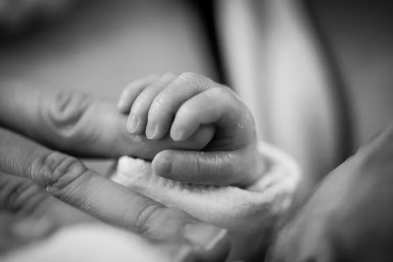 Kiedy dziecko może decydować o spotkaniach z ojcem i co warto wiedzieć